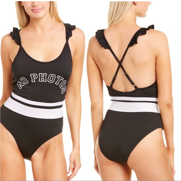 NWT Chaser No Photos Cross Back One Piece Swimsuit Black & Pink Size Medium - Picture 1 of 7